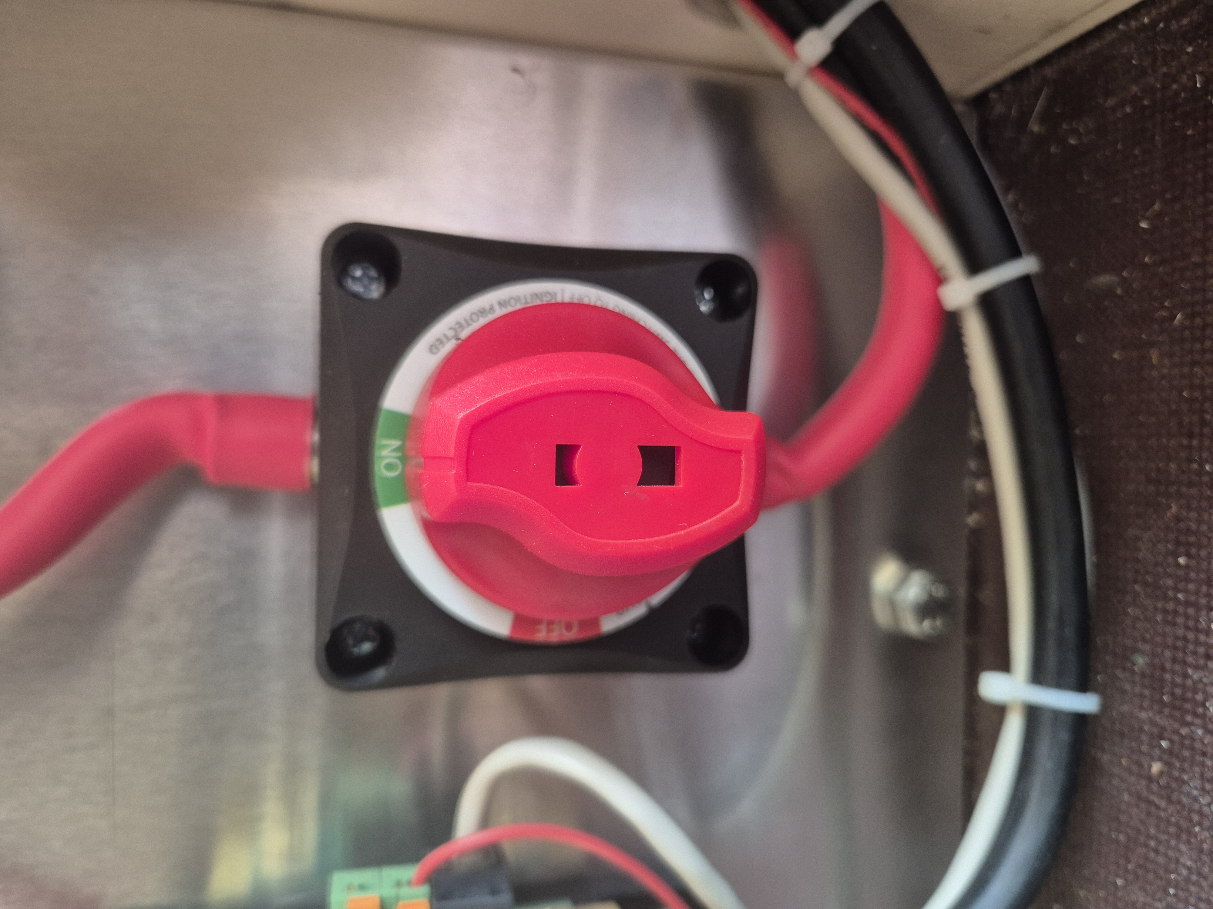 Hauptschalter Batterie